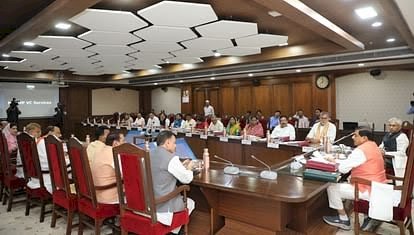 मोहन यादव कैबिनेट की बैठक में लिए गए अहम फैसले,अविरल निर्मल नर्मदा के नाम से शुरू होगी नई योजना:,ओंकारेश्वर वाइल्ड लाइफ सेंचुरी नया टाइगर रिजर्व