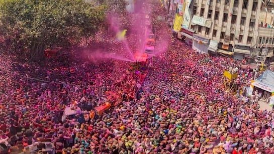 गेर में पहली बार हुई मौत, महिलाओं को बनाया निशाना, मुख्यमंत्री ने आना निरस्त किया