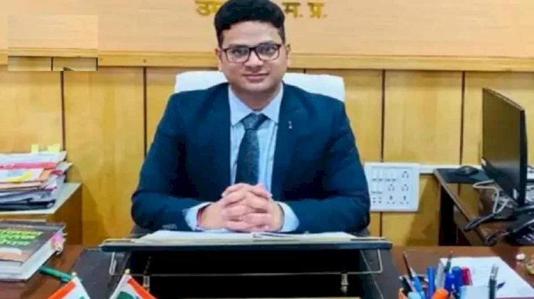 बढ़ सकती है सीधी कलेक्टर की मुश्किलें,कलेक्टर पर बाघों के पास जाने का आरोप: Ad. PCCF ने मंगाई रिपोर्ट