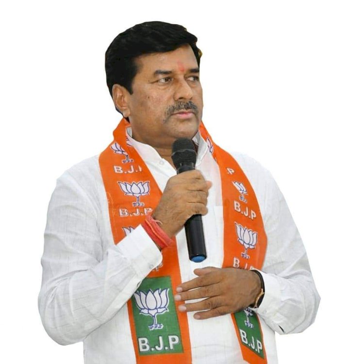 भारत सिंह पर कृपा कीजिये महाराज