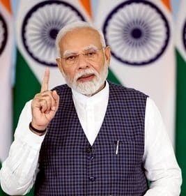 पीएम  मोदी बोले- "अगर पाकिस्‍तान से बात होगी POK और आतंकवाद पर ही होगी"