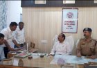 फाइलों का रखरखाव हो सुव्यवस्थित, अंश निर्धारण की त्रुटियाँ हों त्वरित दुरुस्त” - मंडलायुक्त