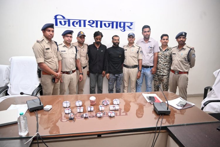 कोतवाली पुलिस को मिली बड़ी सफलता  ,पुलिस लाइन में हुई चोरी का किया खुलासा,   सोने चांदी के ज़ेवरात बरामद कर 2 आरोपियों को किया गिरफ्तार