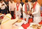 ज्योतिरादित्य को खानसामा मत समझिये, वे महाराज ही हैं 