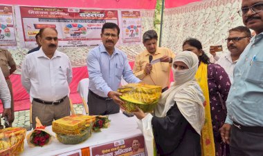स्वस्थ जीवन के लिए दवा के साथ पोषण भी जरूरी- डीएम,टीबी (छय) रोग से ग्रसित लाभार्थियों को पोषण पोटली वितरित की गईं 