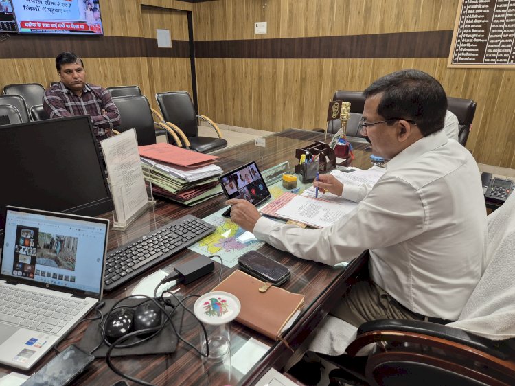 मूंग खरीद पर सासंद,विधायक व किसान नेताओ ने उठाए सवाल,किसानों से हुई ठगी।   उर्वरक आपूर्ति पर जिलाधिकारी सख्त- भरपूर खाद उपलब्ध, मूंग क्रय केंद्रों पर बिचौलियों की होगी सख्त निगरानी