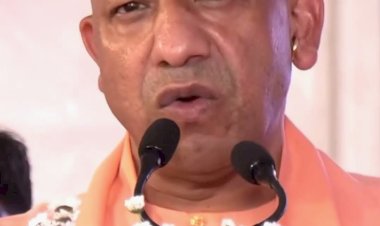बाढ़ संकट पर योगी सरकार का बड़ा एक्शन: 12 जिलों में राहत कार्यों की निगरानी के लिए ‘टीम-11’ गठित