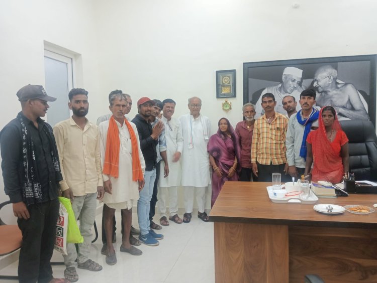 दबंगों ने जमीन पर किया कब्जा, खड़ी सोयाबीन फसल नष्ट,दिग्विजय सिंह ने  राजगढ़ पुलिस और कलेक्टर को लिखा पत्र ,कहा  कि गरीबों को न्याय मिलना चाहिए