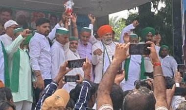 आजम खान को राकेश टिकैत की सलाह –आजम खान शांत रहें तभी ठीक...सरकार फ‍िर से जेल भ‍िजवा सकती है