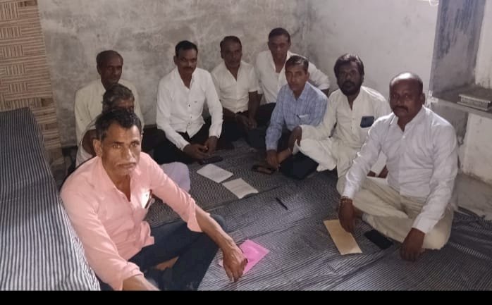किसानों पर लाठी बरसाने वाले अफसरों पर कार्यवाही करो,किसान सभा ने अधिकारियों पर सख्त कार्रवाई की मांग की