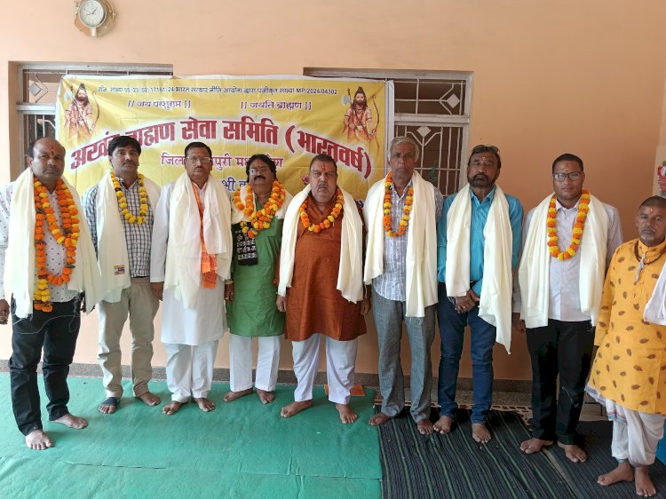 यह लोकतंत्र है या जाति तंत्र - कैप्टन चन्द्र प्रकाश शर्मा 