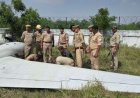 प्राइवेट प्लेन रनवे से फिसला झाड़ियों में जा घुसा, बियर की फैक्ट्री लगाने आए निवेशक ; भोपाल की कंपनी के एमडी समेत 6 लोग सवार थे