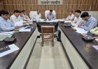जिलाधिकारी की सख्त कार्यवाही, विकास योजनाओं में ढिलाई पर 13 अधिकारियों का वेतन रोका,   सीएम डैशबोर्ड समीक्षा में योजनाओं के क्रियान्वयन में लापरवाही एवं शिथिलता पर कार्यवाही