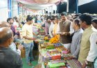 खाद्य मंत्री ने मोटरसाइकिल से किया बाजार का भ्रमण, स्वदेशी व स्थानीय वस्तुओं को खरीदने की लोगों से की अपील,  स्वदेशी व स्थानीय वस्तुओं को खरीद कर मनायें दीपावली : गोविंद सिंह राजपूत