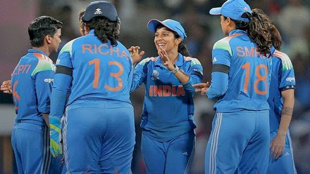 भारत ने ऑस्ट्रेलिया को हराकर फाइनल में जगह बनाई,: भारत ने चेज किया महिला वनडे वर्ल्ड कप इतिहास का सबसे बड़ा स्कोर, ऑस्ट्रेलिया का तोड़ा घमंड; तीसरी बार फाइनल में