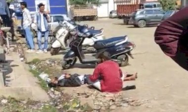 मनचले की गुंडागर्दी: छात्रा को धमकाया, एसिड अटैक की चेतावनी; कॉलेज गेट पर छात्र की पिटाई किया अधमरा