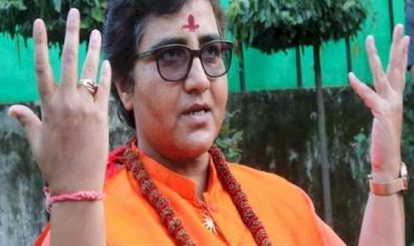 साध्वी प्रज्ञा सिंह ठाकुर का तीखा हमला — हिंदू धर्म में दखलअंदाजी बर्दाश्त नहीं, दिग्विजय सिंह को जवाब: कांग्रेस सदस्यों की कोई विचारधारा नहीं