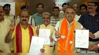 भाजपा ने तीनों राज्यसभा सीटें निर्विरोध जीतीं, कांग्रेस की कानूनी लड़ाई जारी; मीनाक्षी नटराजन का नामांकन रद्द होने पर कल सुप्रीम कोर्ट में सुनवाई