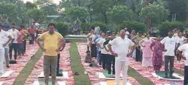 अंतर्राष्ट्रीय योग दिवस सप्ताह का भव्य शुभारंभ, स्वस्थ एवं निरोगी जीवन का दिया गया संदेश