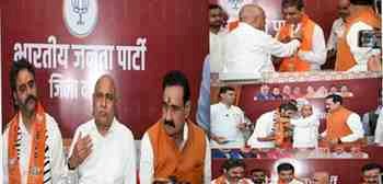 कांग्रेस को झटका: उपचुनाव से पहले कांग्रेस-शिवसेना के वरिष्ठ नेताओं ने थामा भाजपा का दामन, दतिया में बदला सियासी समीकरण