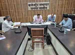 25 एफपीओ के लिए प्रस्तावित नए मूंग क्रय केन्द्र तत्काल खोलने के निर्देश, लापरवाही पर अधिकारियों को लगाई फटकार