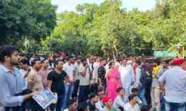 जंतर-मंतर पर जनरल कोटे के हजारों लोगों का हल्ला बोल, UGC के नए नियमों और आरक्षण के खिलाफ प्रदर्शन