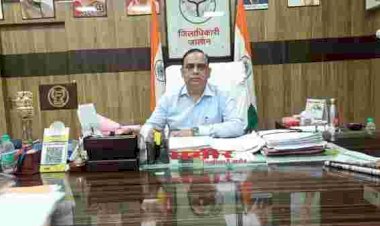 जालौन में अतिवृष्टि से किसानों की फसलें तबाह, बीमा राहत के लिए जनसंघर्ष मोर्चा का हल्ला-बोल; तत्काल सर्वे और मुआवजे की मांग, प्रशासन ने दिए शीघ्र आंकलन के निर्देश