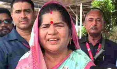 इमरती देवी ने भाजपा के मंच पर जाने से किया इनकार, बोलीं- ‘मर्डर करने वाले बैठे हैं’; सांसद बुलाते रहे, कार्यकर्ताओं के बीच बैठीं पूर्व मंत्री