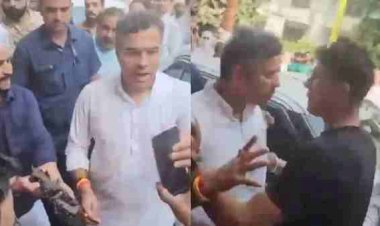 मंत्री प्रवेश वर्मा ने बहस के बाद युवक को मारा थप्पड़, सफाई में बोले- मेरे परिवार को कहे जा रहे थे अपशब्द- केजरीवाल ने की गिरफ्तारी की मांग