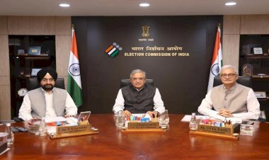 चुनाव आयोग का बड़ा बदलाव: वोटर रजिस्ट्रेशन के फॉर्म-6 से हटा अतिरिक्त घोषणा पत्र, SIR वाले राज्यों में ही रहेगा प्रावधान
