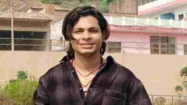 स्वतंत्र भारद्वाज गिरफ्तार: नेताओं संग तस्वीरें और लाल किले का पास चर्चा में, पीएम मोदी के शपथ ग्रहण में जाने का भी दावा