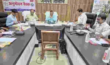 प्रधानमंत्री सूक्ष्म खाद्य उन्नयन में जनपद में खजूर, ड्रैगन फ्रूट और अंजीर जैसी नई फसलों को बढ़ावा देने की योजना