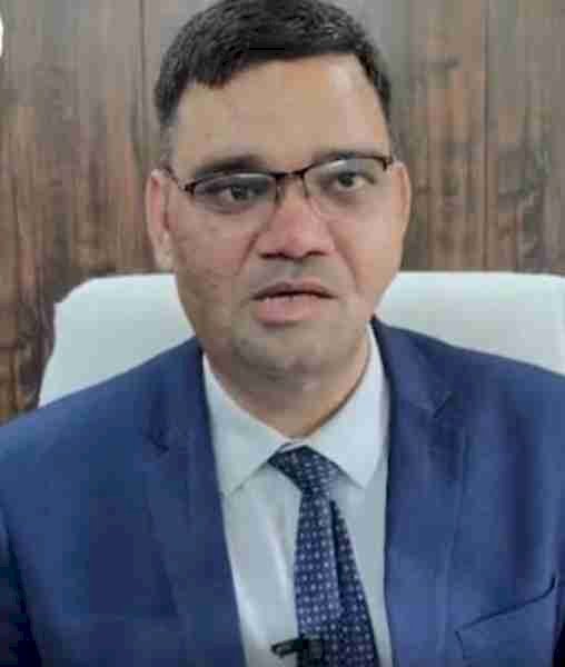 उरई में IAS अधिकारी की शिकायत पर राज्यपाल का सख्त रुख, कोतवाल के खिलाफ कार्रवाई के आदेश