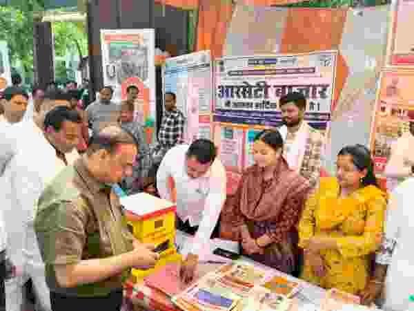 सेवा संकल्प अभियान’ के तहत कलेक्ट्रेट में सजी जनकल्याणकारी योजनाओं की प्रदर्शनी