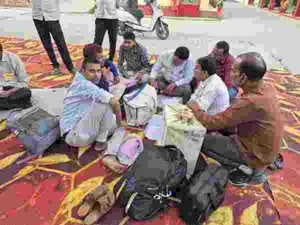 निष्पक्ष एवं शांतिपूर्ण मतदान संपन्न, 54.75 प्रतिशत मतदाताओं ने किया मताधिकार का प्रयोग ।
