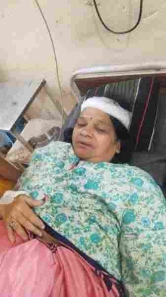 अकोदिया-बोलेई रोड पर दो सड़क हादसे, पति-पत्नी सहित तीन घायल-बाइक से टकराए कुत्ते, दूसरे हादसे में नीलगाय बनी दुर्घटना की वजह; घायलों का अस्पताल में उपचार जारी